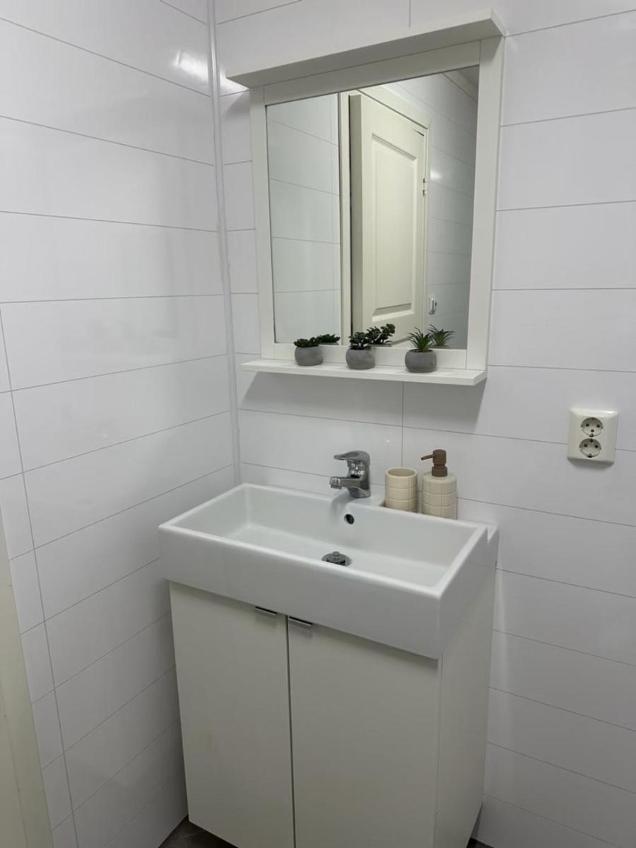 Lys Rent Og Trivelig Hybelleilighet Kristiansand Extérieur photo