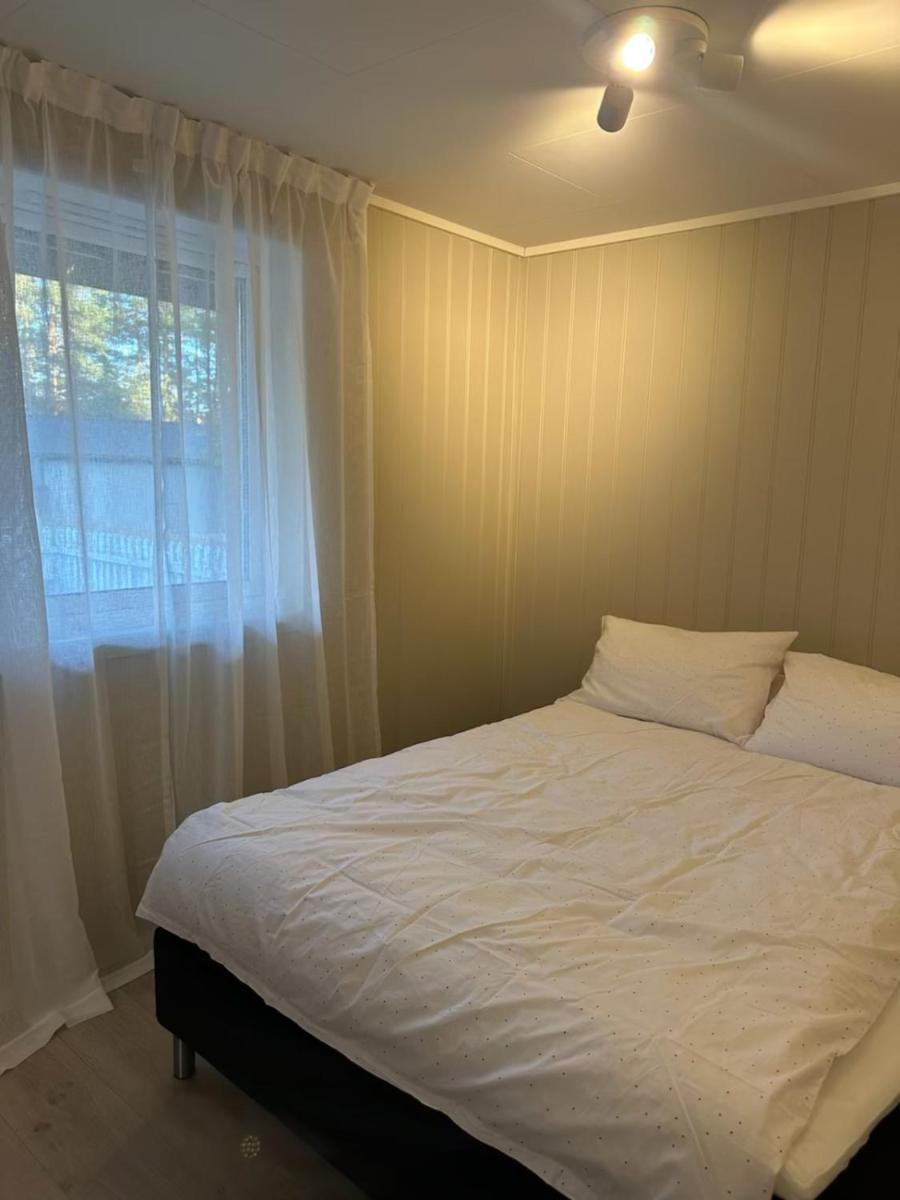 Lys Rent Og Trivelig Hybelleilighet Kristiansand Extérieur photo