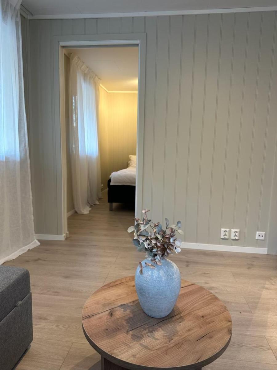 Lys Rent Og Trivelig Hybelleilighet Kristiansand Extérieur photo